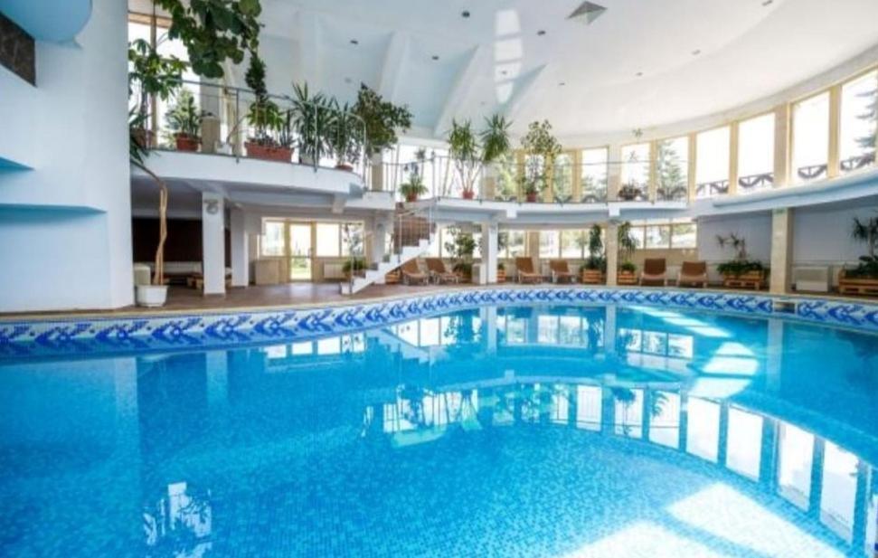 Apartment 428A In Hotel Snezhanka, Pamporovo Bagian luar foto