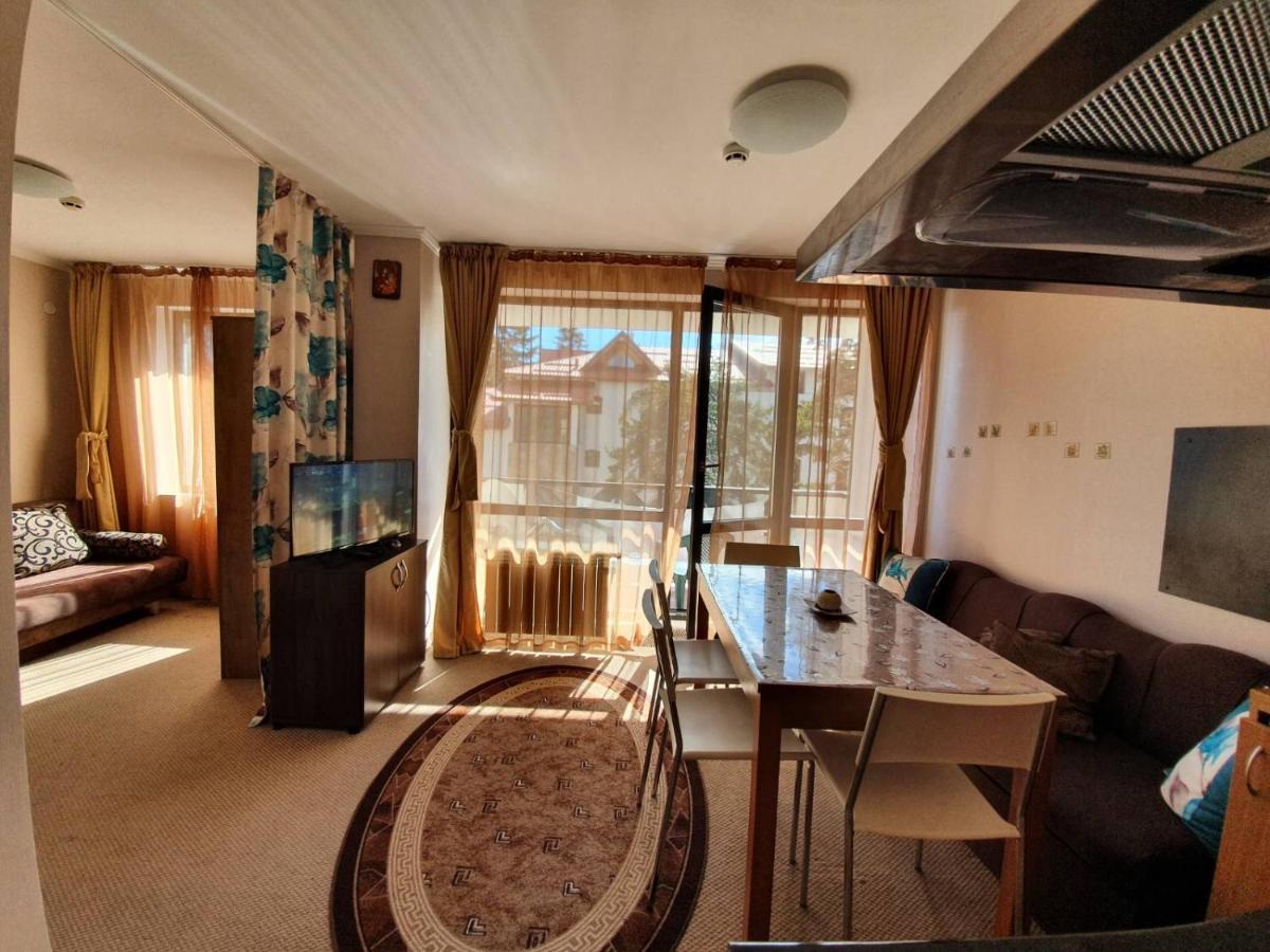 Apartment 428A In Hotel Snezhanka, Pamporovo Bagian luar foto